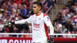 Raúl Rangel podría dejar Chivas para jugar en Europa la próxima temporada