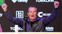 Julio César Chávez arremetió de dura manera contra Turki Al-Alshikh.