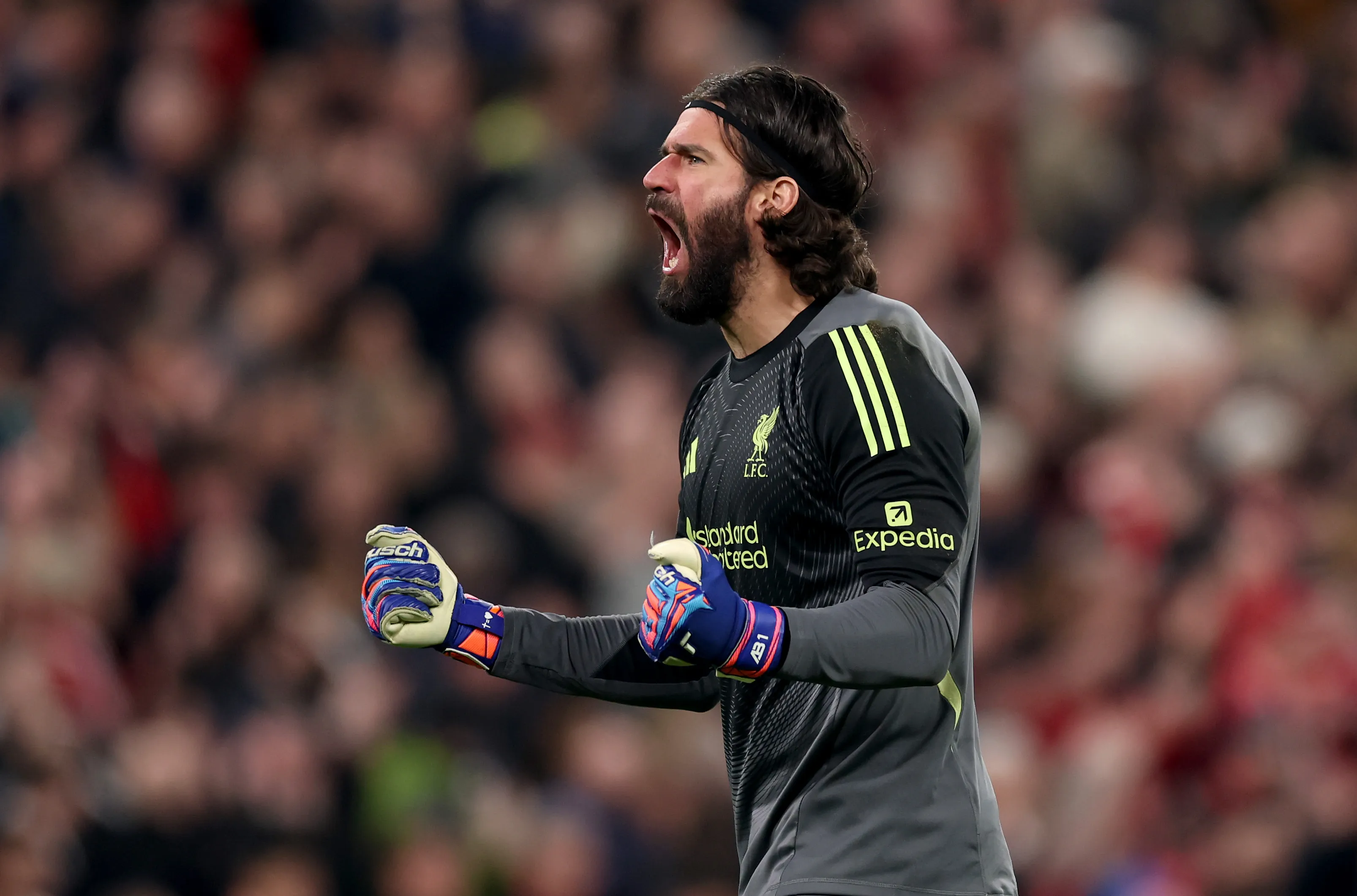 Alisson, marginado por una delicada lesión [Foto: Getty]