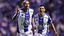 Kenedy festeja uno de sus goles contra Cruz Azul.