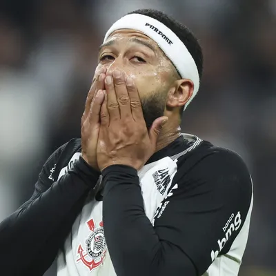 Por qué no juega Memphis Depay en Platense vs. Corinthians por la Copa Libertadores 2026