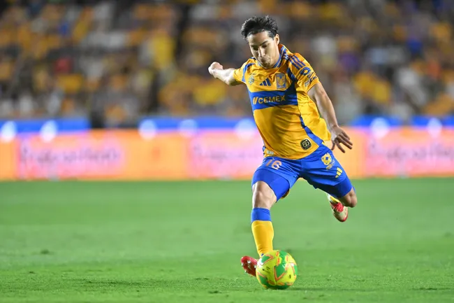 Lainez observará desde la tribuna el duelo ante Chivas [Foto: Getty]