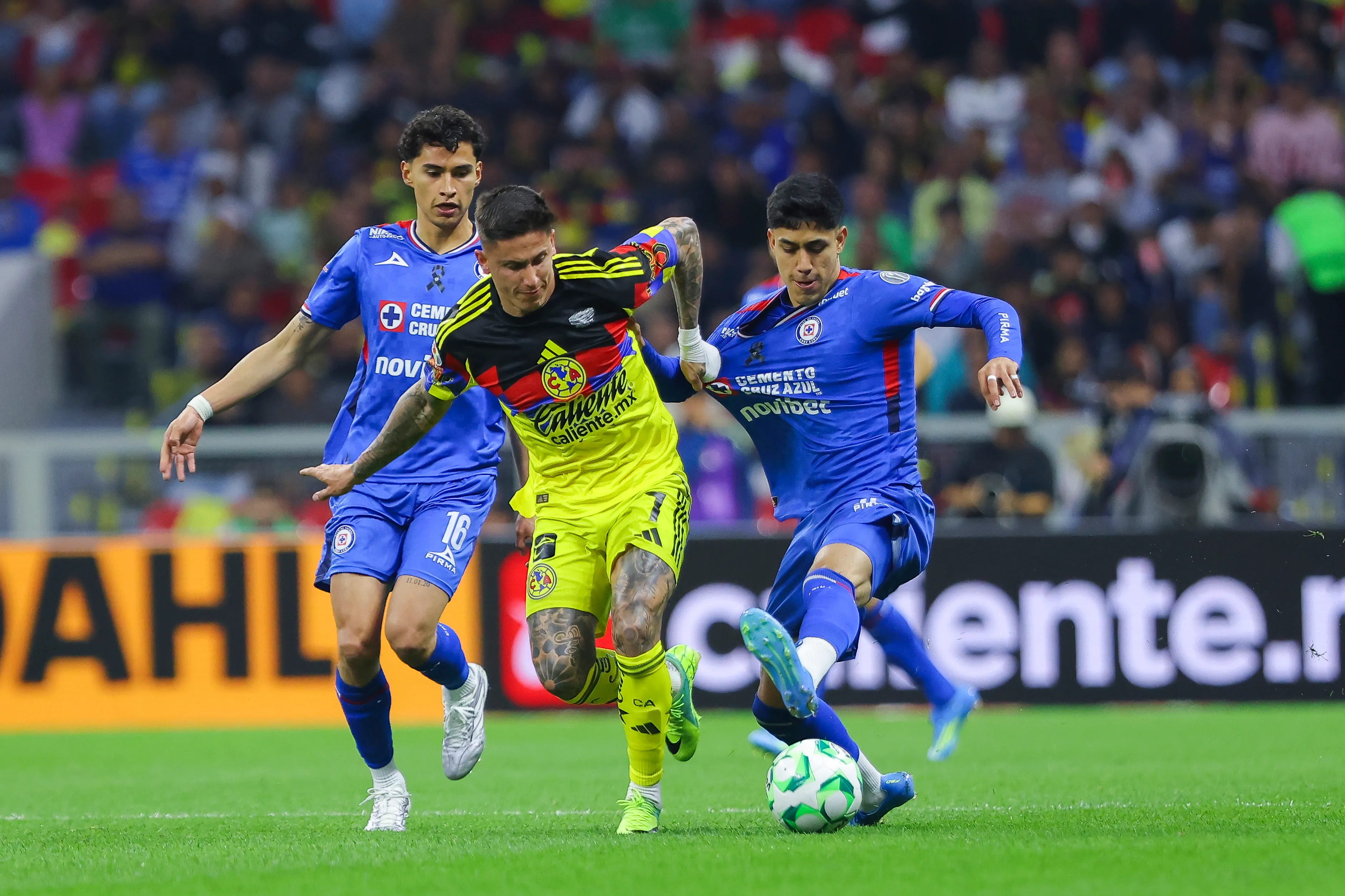 El Clásico Joven terminó 1-1 entre América y Cruz Azul (Getty Images)