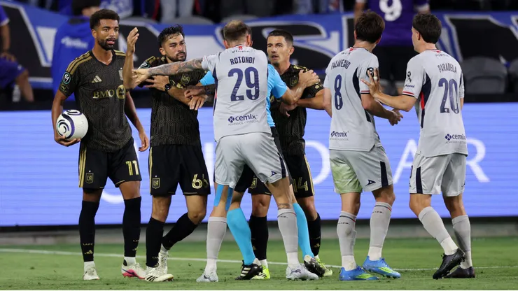 Cruz Azul recibe a LAFC en un partidazo.