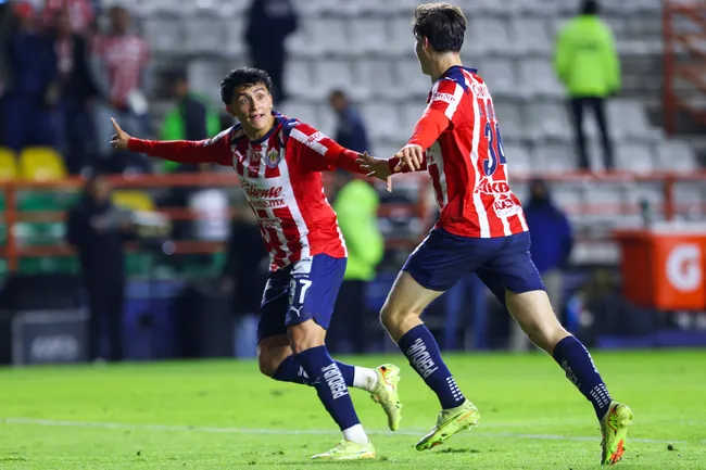 Chivas sufre por la noticia de los convocados [Foto: Getty]