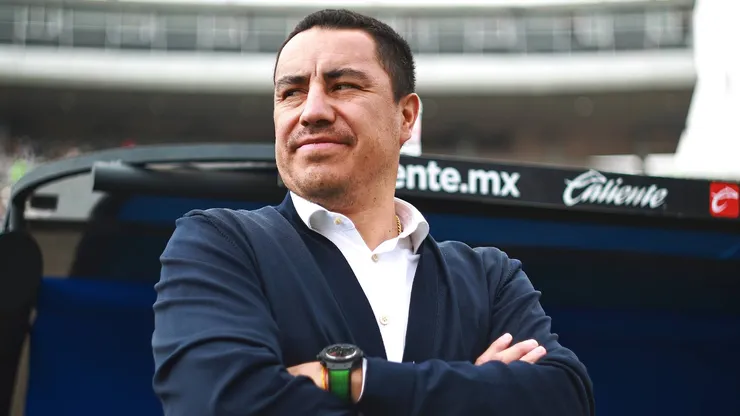 Efraín Juárez, el entrenador de Pumas