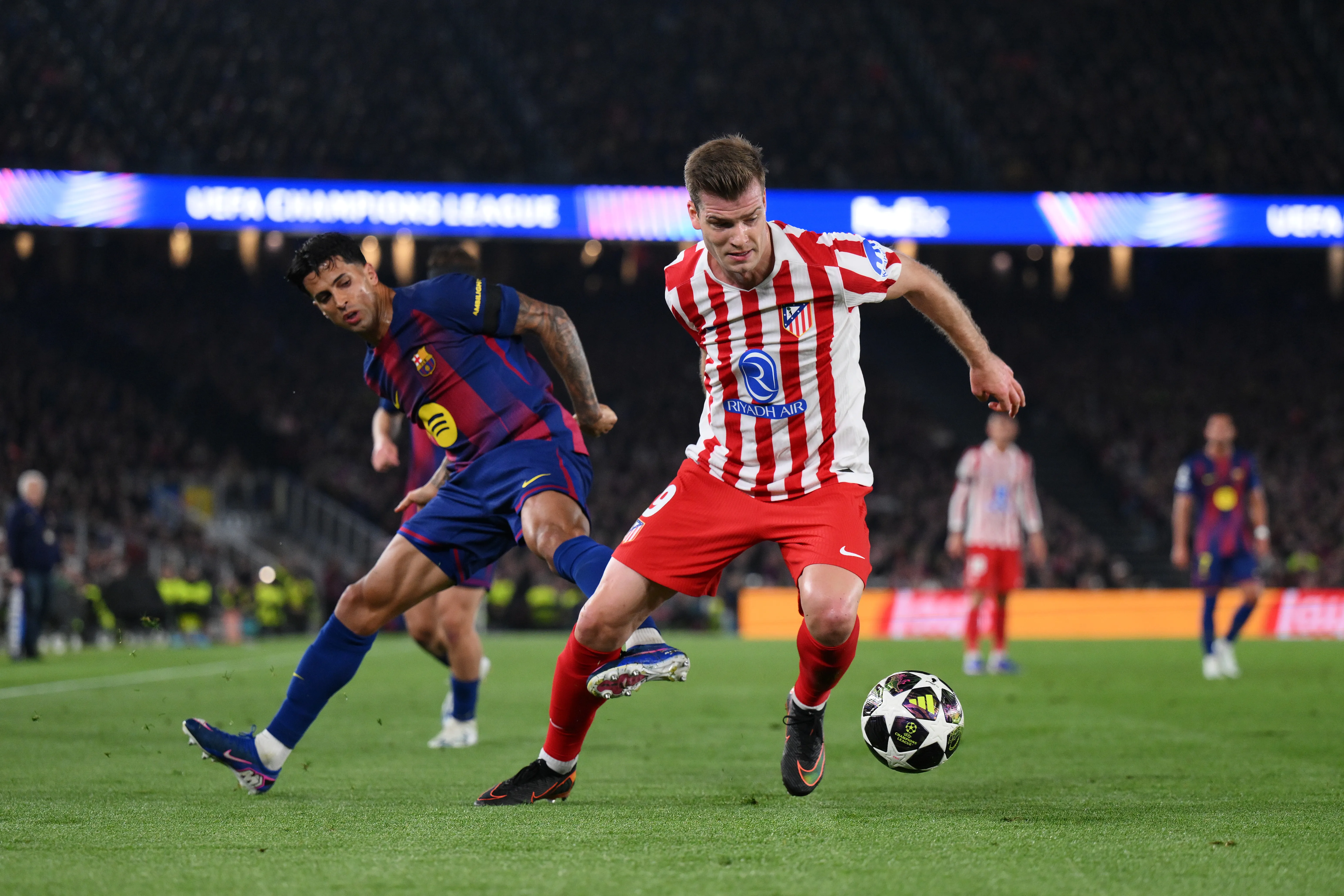 Alexander Sorloth le marcó a Barcelona por Champions League (Getty Images)