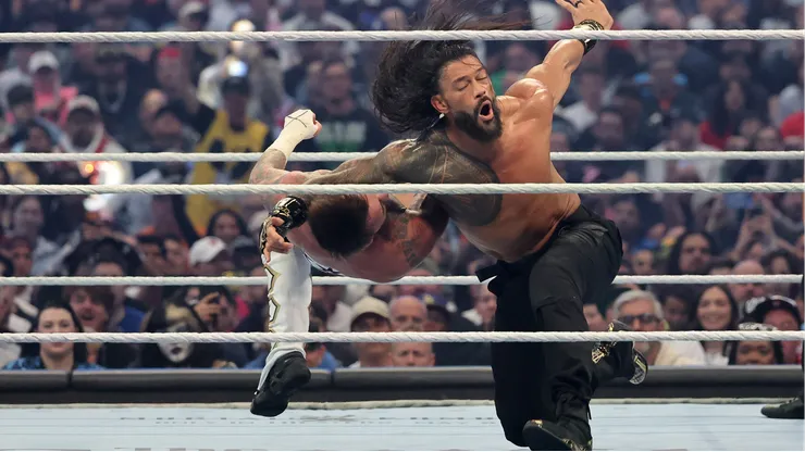 Roman Reigns es nuevo campeón de la WWE.