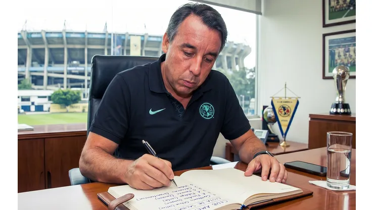 Emilio Azcárraga piensa en el próximo Club América