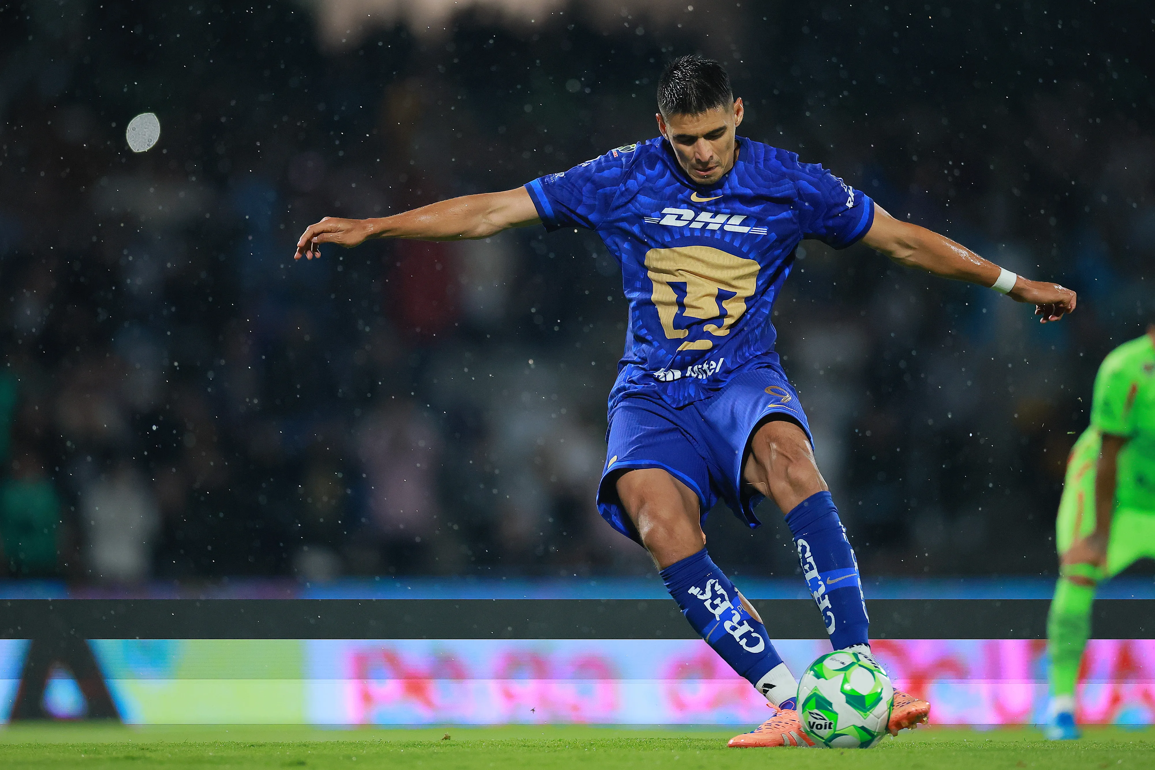 Guillermo Martínez anotó de penal ante Juarez por la Jornada 16 (Getty Images)