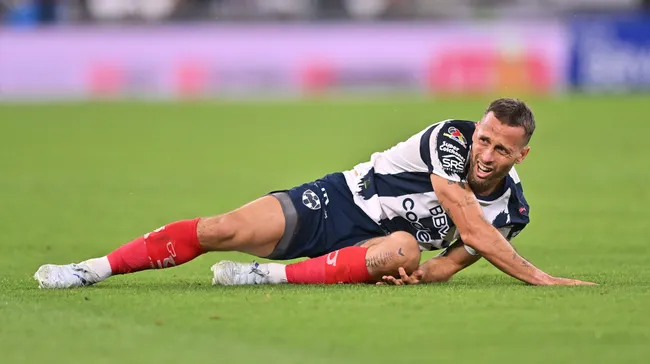 Rayados prepara el adiós a Sergio Canales [Foto: Getty Images]