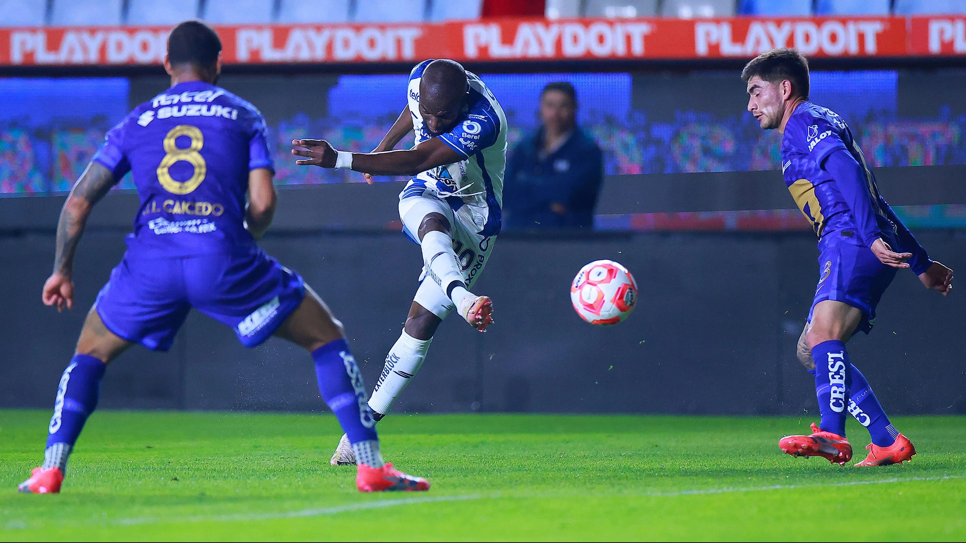 Pachuca recibe a Pumas en el Hidalgo [Foto: Getty]