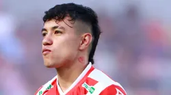 Emilio Lara ayuda a Cruz Azul a ganar 1MDD con un grave error