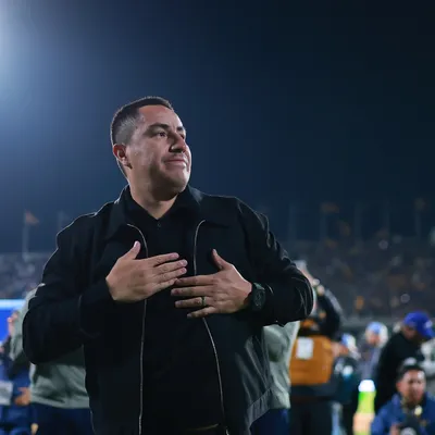 Efraín Juárez recibe un duro golpe antes de enfrentar al América en Liguilla