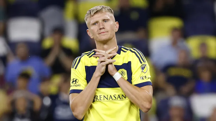 Sam Surridge, afuera del equipo ante Tigres.
