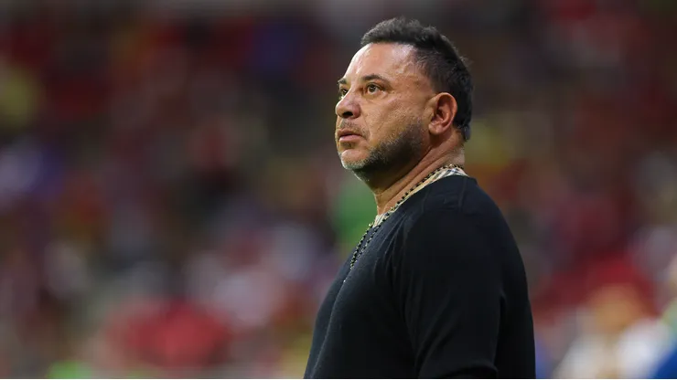 Antonio Mohamed podría dejar el banquillo de Toluca de manera inesperada.