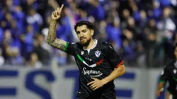 Diego Valdés marcó en el triunfo de Vélez.