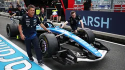 Mecánicos del equipo Williams en el Gran Premio de Miami 2026