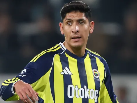 Edson Álvarez fue abucheado por la afición de Fenerbahce tras su regreso