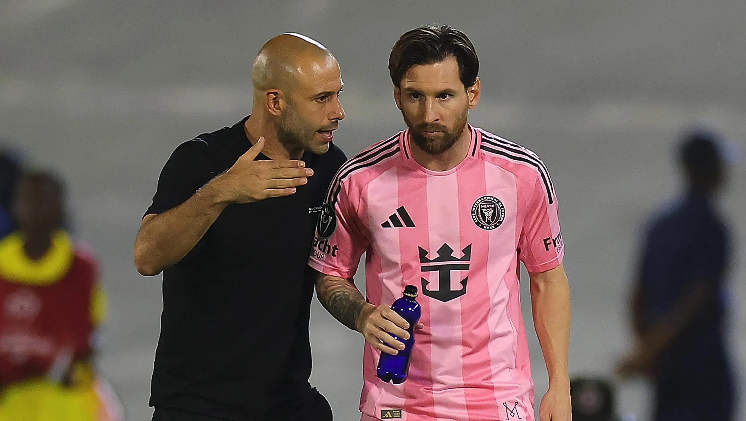 Mascherano, de dirigir a Messi al Fan Fest en México [Foto: Getty]
