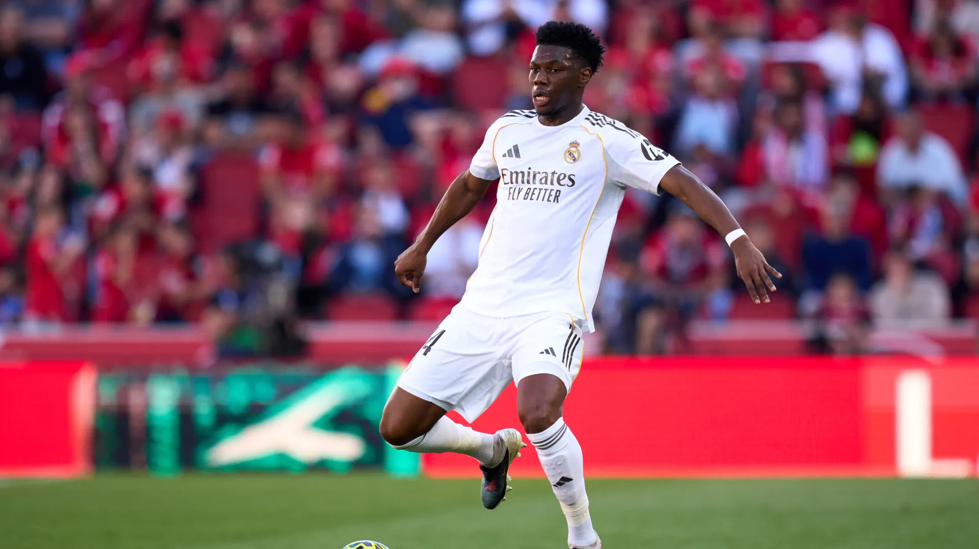 Aurélien Tchouaméni protagonizó un duro altercado con Federico Valverde. (GETTY IMAGES)