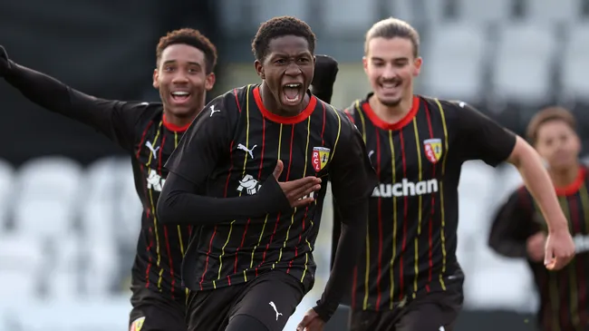 Lens buscará mantener viva la pelea por la Ligue 1 [Foto: Getty]