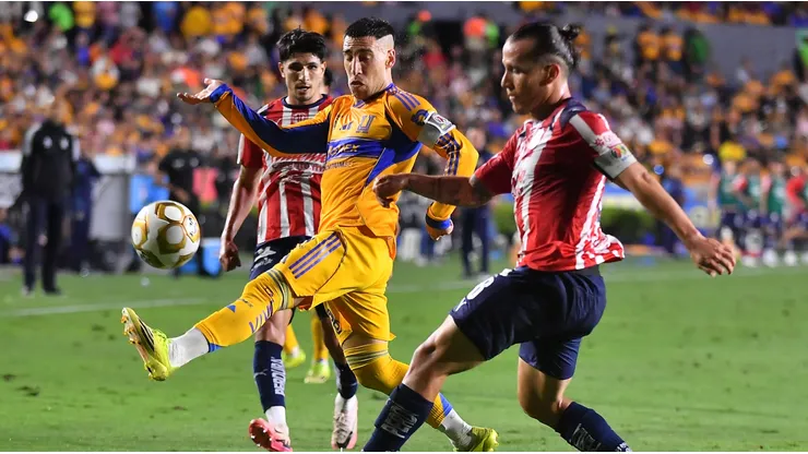 Chivas vs. Tigres por el Clausura 2026.