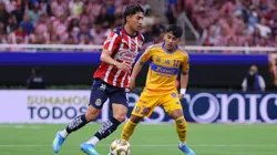 Chivas domina a Tigres pero sin eficacia.