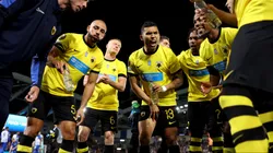 Orbelín Pineda sale campeón con el AEK de Athenas