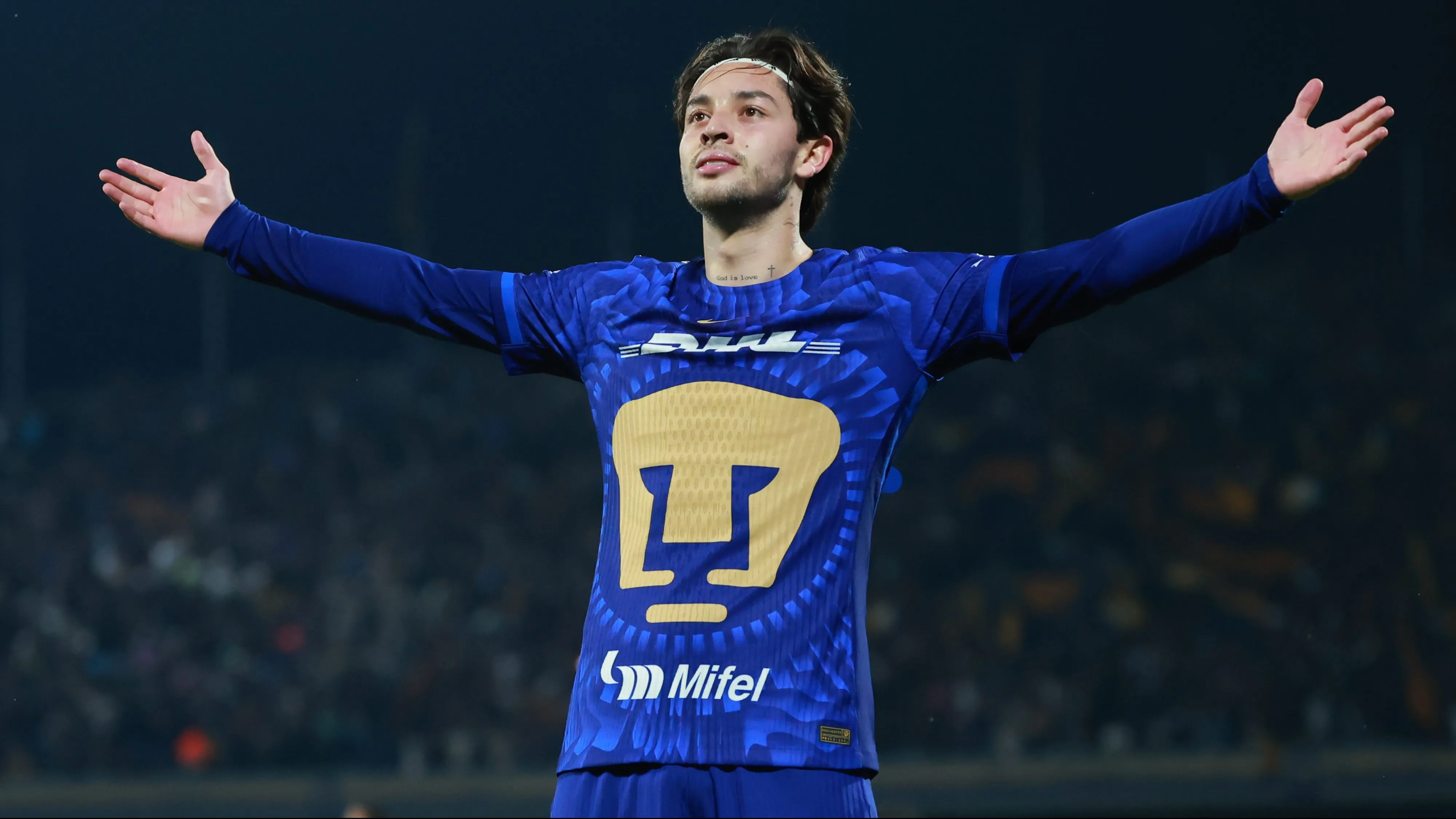 Jordan Carrillo se quedaría en Pumas, pero se irían 2 jugadores