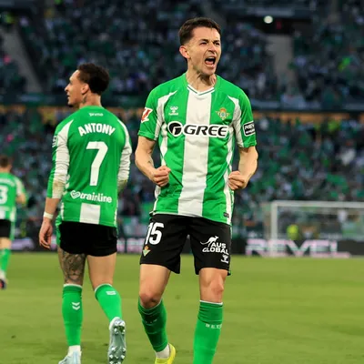 Fidalgo clasificó a la Champions League pero atraviesa un difícil momento en Betis