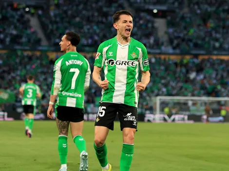¿Juega Álvaro Fidalgo? Las alineaciones de Barcelona vs. Betis por LaLiga 2025-26