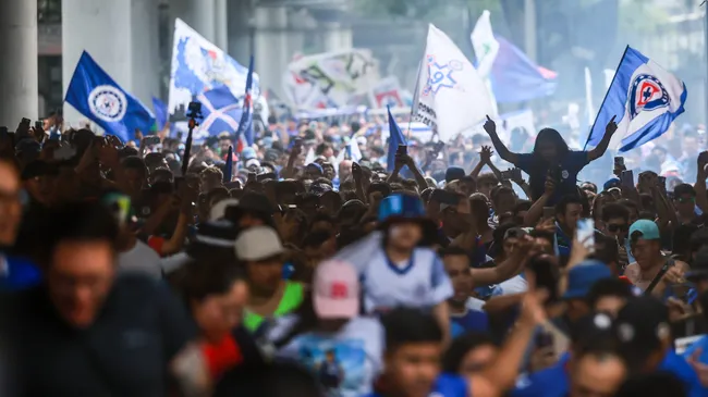 El público de Cruz Azul y el de Pumas serán protagonistas [Foto: Getty]