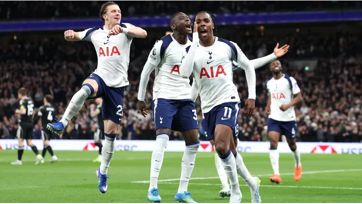 Tottenham quiere salvarse del descenso.