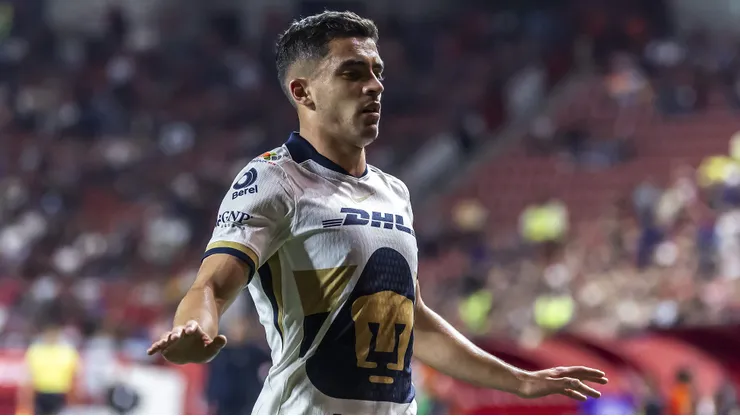 Pumas visita a Cruz Azul en un choque crucial.