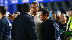 Joel Huiqui y un cruce con Efraín Juárez.