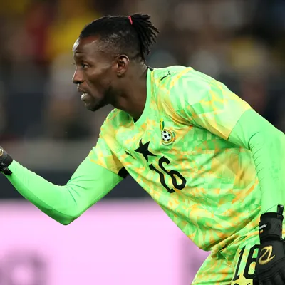 ¿Quién es y dónde juega Benjamin Asare, portero de Ghana que se lució ante México?
