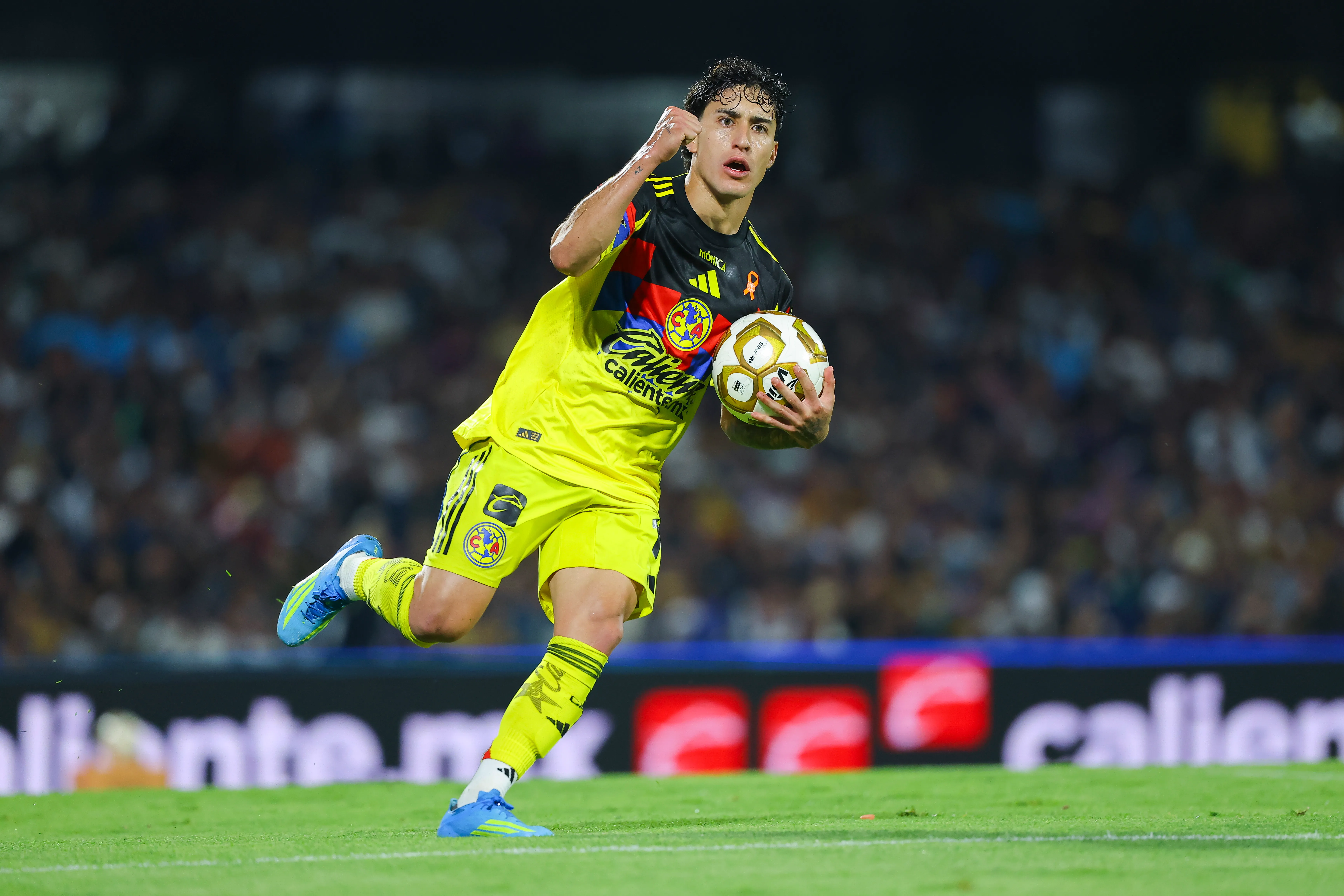 Alejandro Zendejas fue una de las figuras del América (Getty Images)