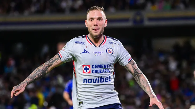 La narración de Christian Martinoli del gol agónico de Carlos Rotondi para el campeonato de Cruz Azul