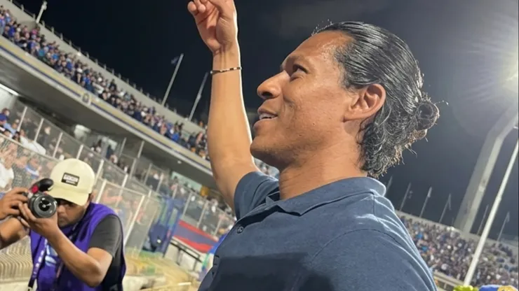 El encuentro entre Joel Huiqui y los fanáticos.
