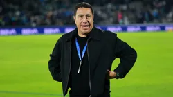 Afición durísima contra Efraín Juárez.