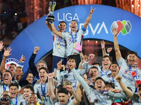 Cruz Azul festeja el título del Clausura 2026 y no se olvida de Pumas UNAM