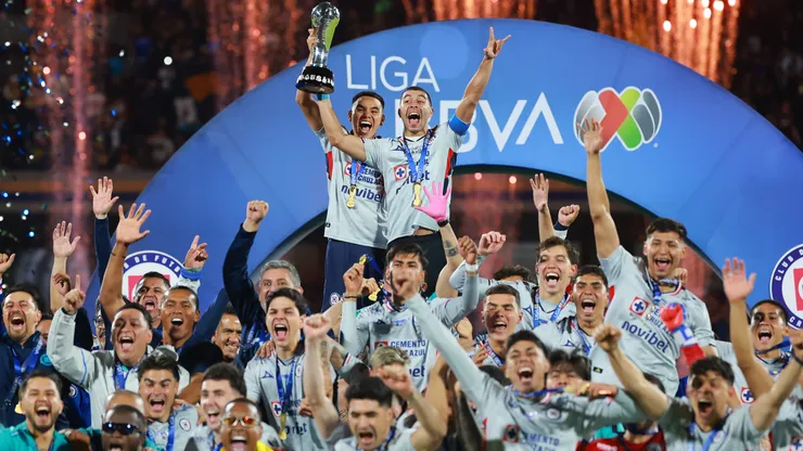 Los jugadores de Cruz Azul se burlaron de Pumas UNAM con cánticos luego de ser campeones