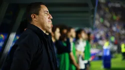 Efraín Juárez todavía no renovó con Pumas.