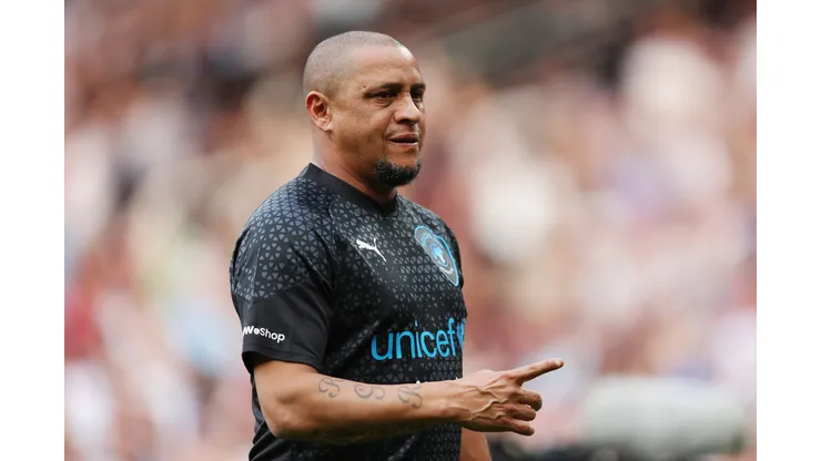 MANCHESTER, ENGLAND - JUNE 11: Roberto Carlos of World XI during Soccer Aid for Unicef 2023 at Old Trafford on June 11, 2023 in Manchester, England. (Photo by Matt McNulty/Getty Images)