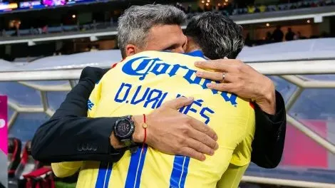 En Chile quieren juntar a Diego Valdés con Tano Ortiz [Foto: Liga MX]