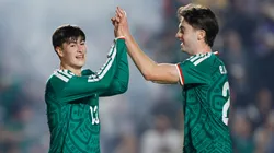 Armando González y Brian Gutiérrez, dos jugadores de Chivas en el Tri