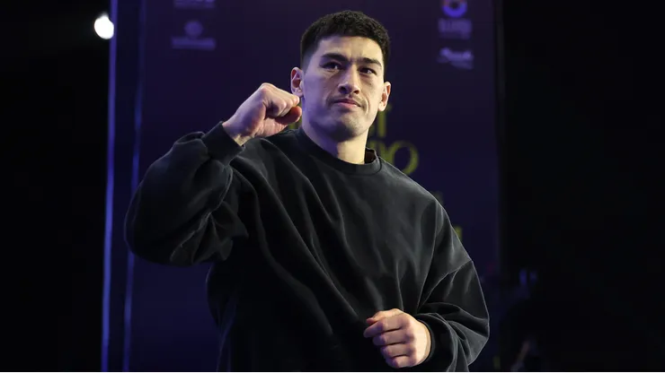 Dmitry Bivol consiguió una gran victoria ante Michael Eifert.