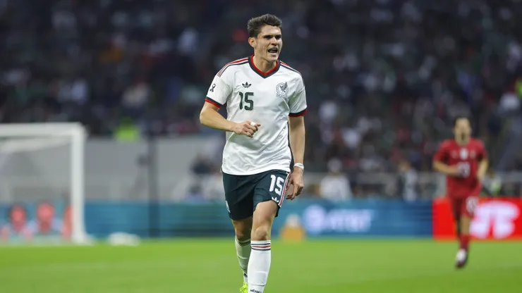 Por qué no juega Israel Reyes el México vs Ecuador
