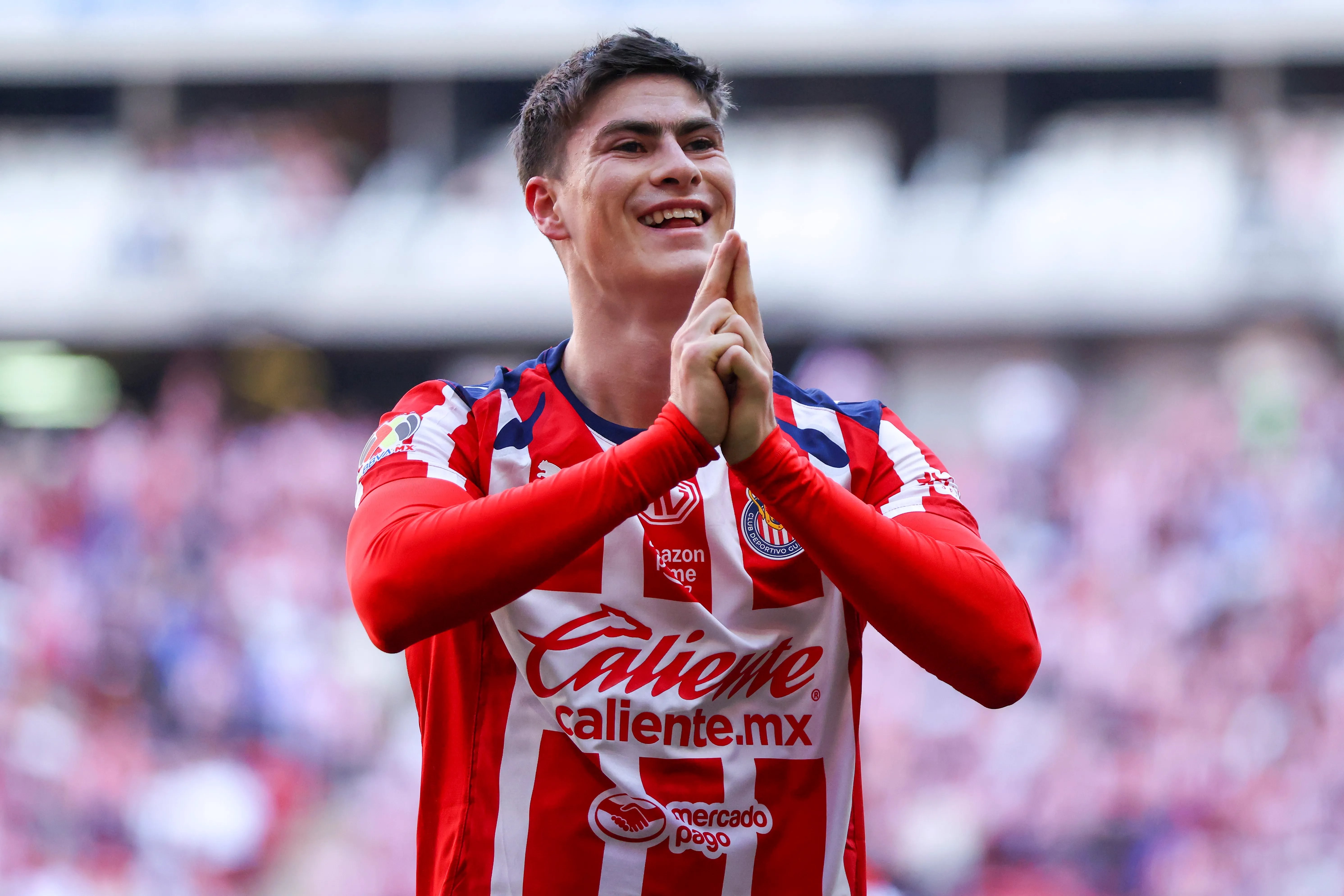 Armando González se tansformó en una pieza clave para Chivas en el último curso. [Foto: Getty Images]